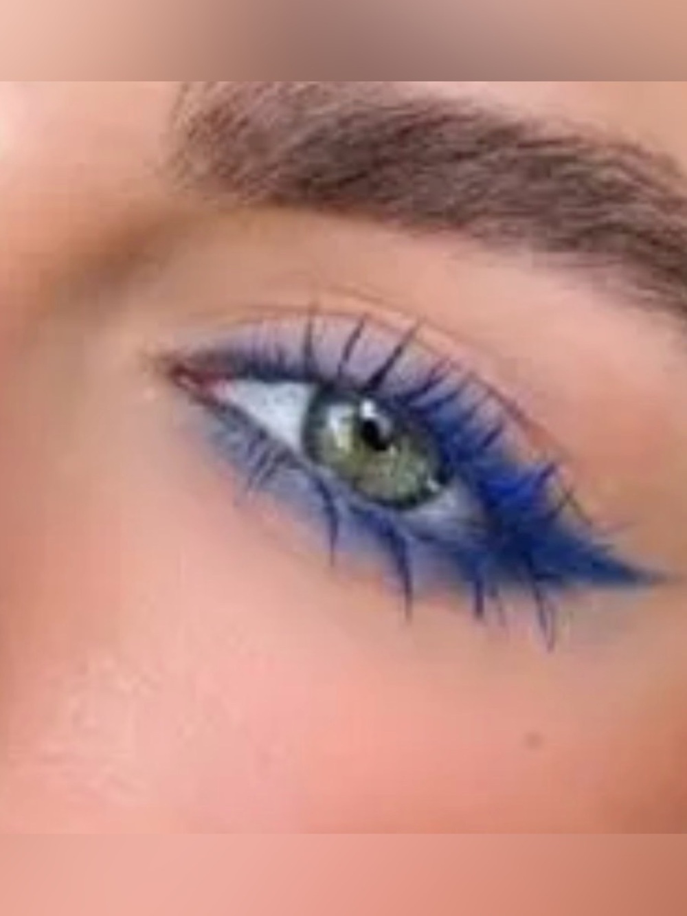 Deep teal eyeliner - Belle beauty - discontinued